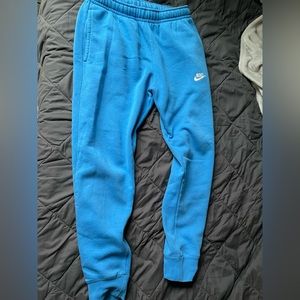 Nike sweatpant joggers